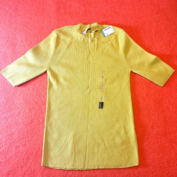 Minimalist chartreuse ribbed elbow-length sleeve high neck sweater NWT - Picture 2 of 9